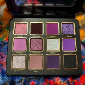 *NEW* Cosmic Brushes Gothic Palette / Glam Eyeshadow Purple Palette - NIB